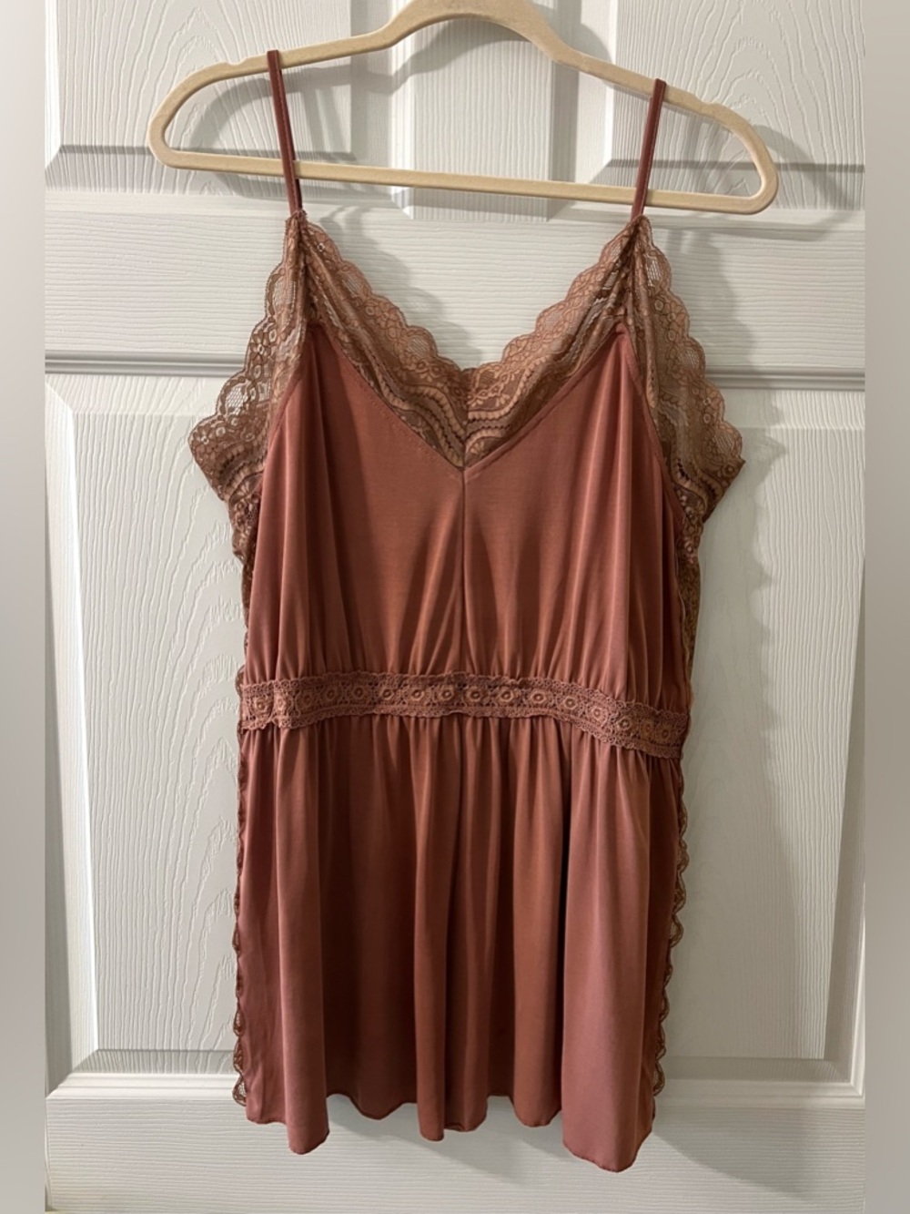 POL Mauve Lace Trim Romper